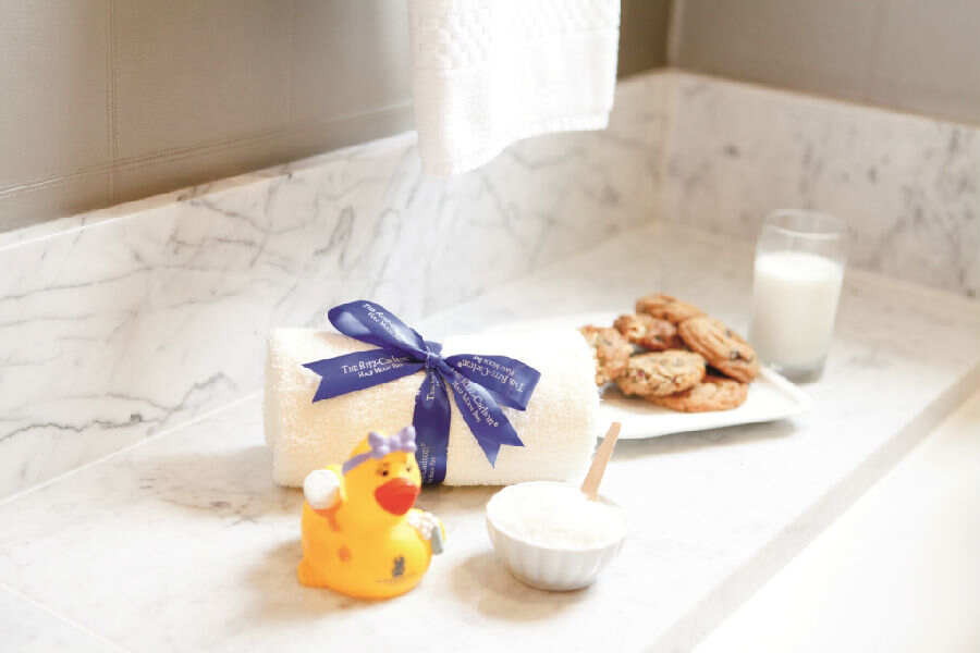 深圳丽思卡尔顿酒店的房价有几个档?-香港丽思