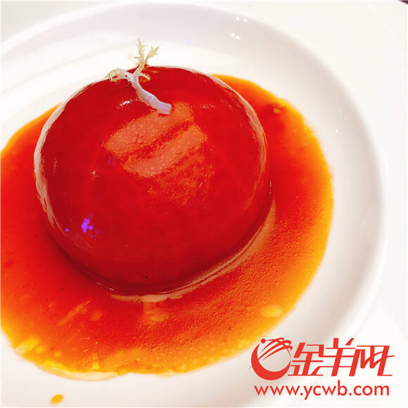 花胶海鲜番茄燕麦盏.jpg